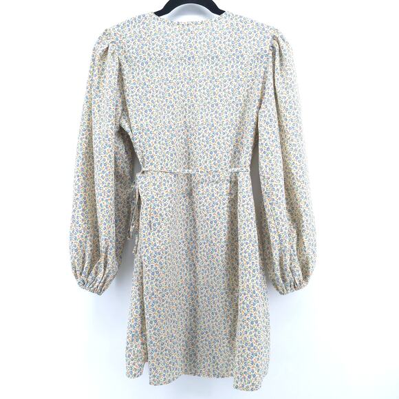 Glamorous ASOS Cream V Neck Tea Micro Floral Print Wrap-Tie Waist Mini Dress 4 - Picture 11 of 13